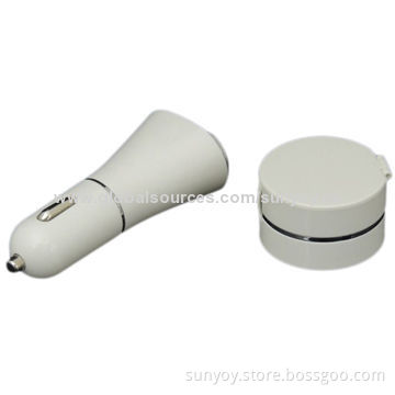 Dual USB Car Charger with 3-in-1 Retractable Charging Cable
